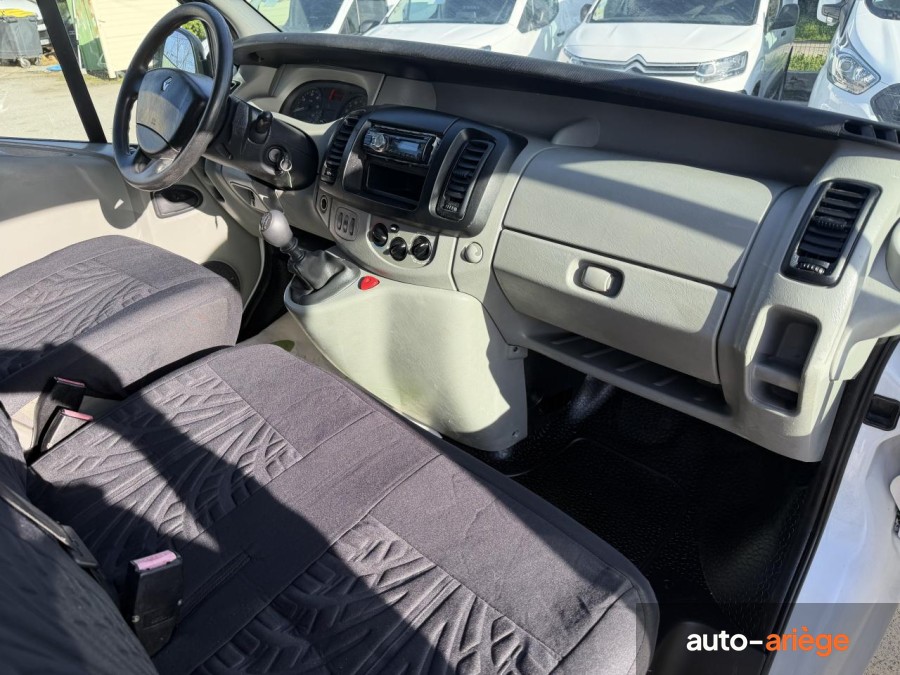 RENAULT TRAFIC L1H1 1000 Kg 2.0 dCi - 90 Fourgon Confort L1H1 PHASE 2
