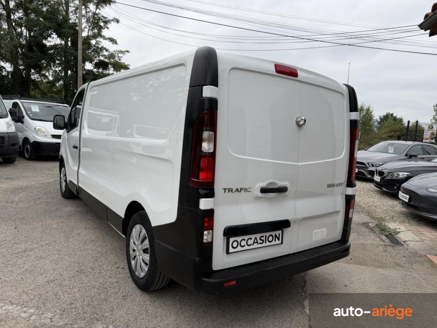 RENAULT TRAFIC L2H1 1300 Kg 1.6 dCi - 120  Fourgon Grand Confort L2H1