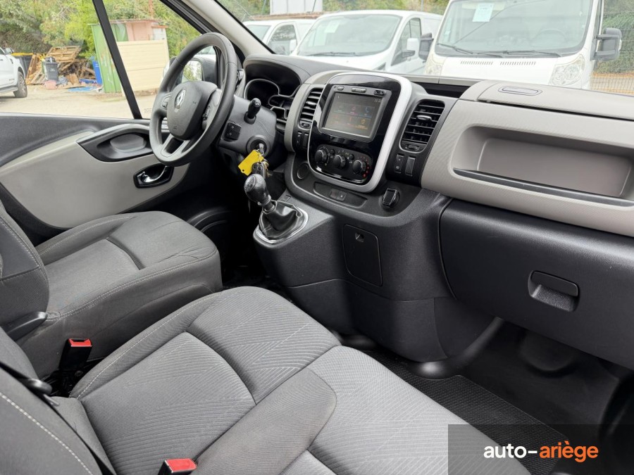 RENAULT TRAFIC L2H1 1300 Kg 1.6 dCi - 120  Fourgon Grand Confort L2H1