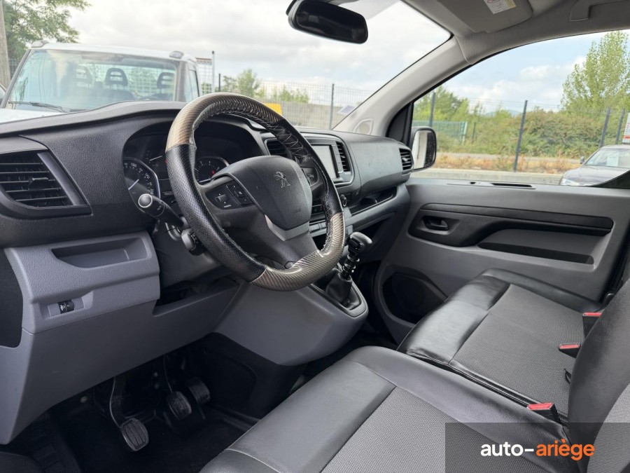 PEUGEOT EXPERT Standard 2.0 BlueHDi 120 CH S&S Fourgon Premium Pack
