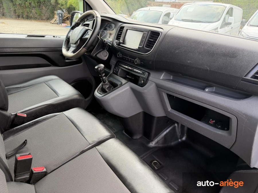PEUGEOT EXPERT Standard 2.0 BlueHDi 120 CH S&S Fourgon Premium Pack