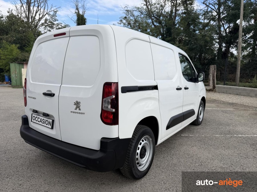 PEUGEOT PARTNER Standard 650KG 1.5 BlueHDi S&S 100CH Fourgon Premium Standard 