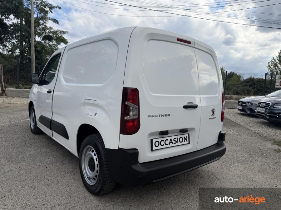 PEUGEOT PARTNER Standard 650KG 1.5 BlueHDi S&S 100CH Fourgon Premium Standard 