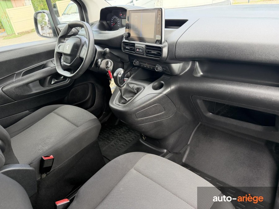 PEUGEOT PARTNER Standard 650KG 1.5 BlueHDi S&S 100CH Fourgon Premium Standard 