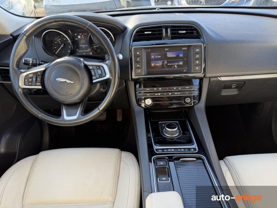 JAGUAR F-PACE 2.0 D 180 CH BVA Stop/Start Prestige