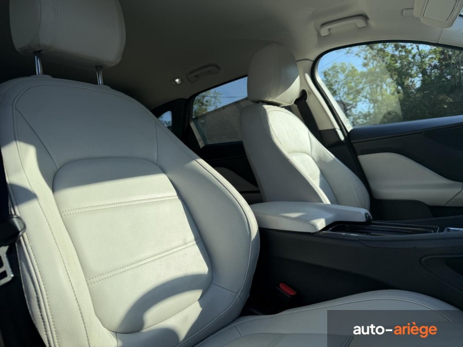 JAGUAR F-PACE 2.0 D 180 CH BVA Stop/Start Prestige