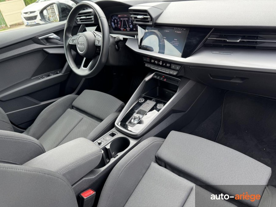 AUDI A3  Sportback 1.5 35 TFSI 150 CH BV S-Tronic 7 SPORTBACK S line